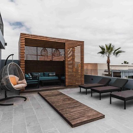 Rooftop Pool, Bright & Cozy Apartment In City Center Marrakesh Bagian luar foto