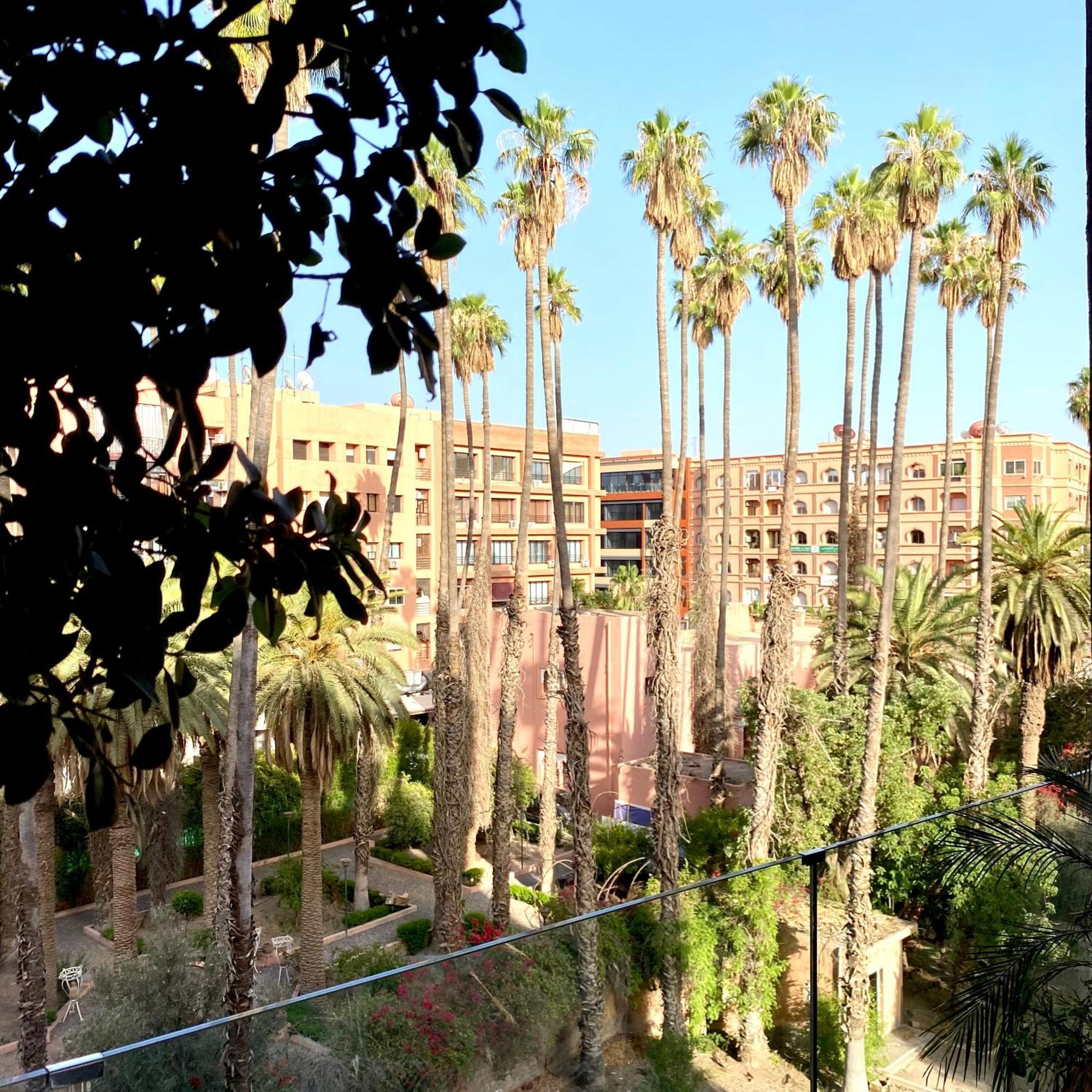 Rooftop Pool, Bright & Cozy Apartment In City Center Marrakesh Bagian luar foto